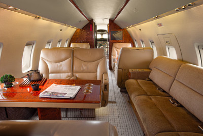 1990 Bombardier Challenger 601 - 3AER: 