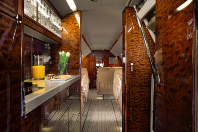 1990 Bombardier Challenger 601 - 3AER: 