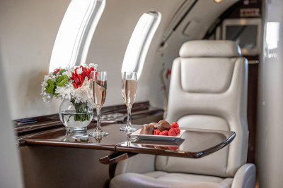 2001 Bombardier Learjet 45: 