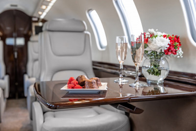 2001 Bombardier Learjet 45: 