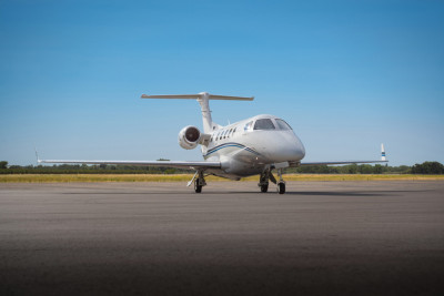 2012 Embraer Phenom 300: 