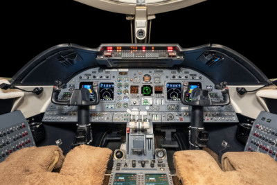 2002 Bombardier Learjet 60: 