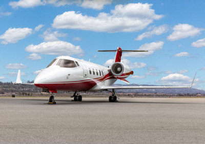 2002 Bombardier Learjet 60: 
