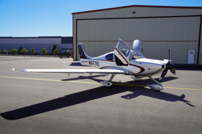 2013 Cirrus SR22T G5 GTS: 