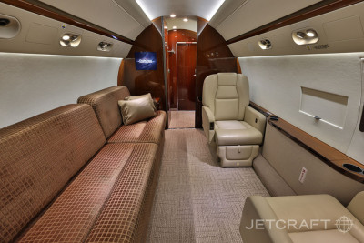2009 Gulfstream G450: 