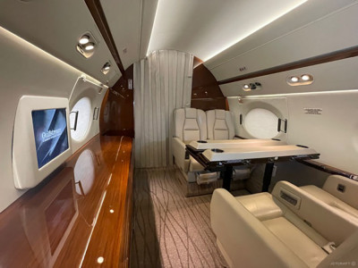 2009 Gulfstream G450: 