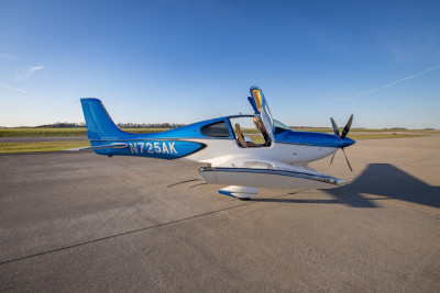 2021 Cirrus SR22T G6 GTS: 