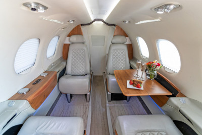 2009 Embraer Phenom 100: 