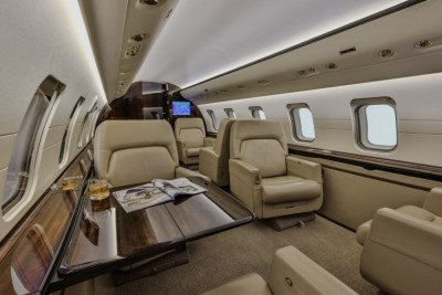 2012 Bombardier Challenger 605: 
