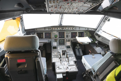 2013 ACJ ACJ320: 