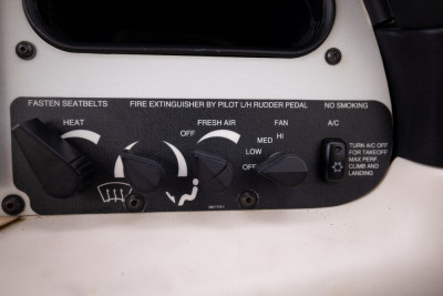 2006 Cirrus SR22 GTS: 