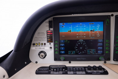 2006 Cirrus SR22 GTS: 