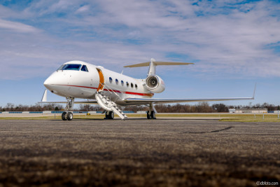 2010 Gulfstream G450: 