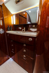 2010 Gulfstream G450: 