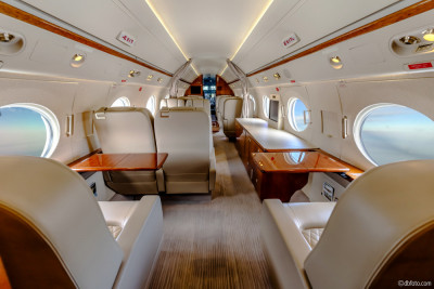 2010 Gulfstream G450: 