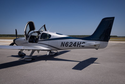 2014 Cirrus SR22T G5 GTS: 