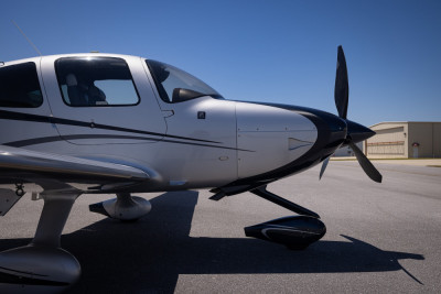 2014 Cirrus SR22T G5 GTS: 