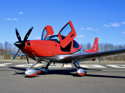2021 Cirrus SR22T G6 GTS: 