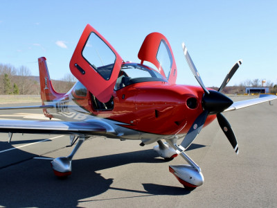 2021 Cirrus SR22T G6 GTS: 
