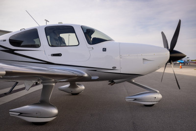2021 Cirrus SR22T G6 GTS: 