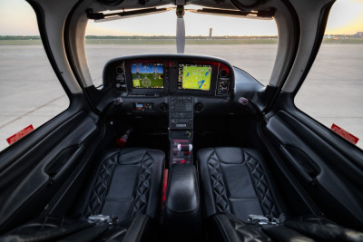 2015 Cirrus SR22 G5: 
