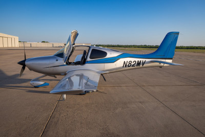 2015 Cirrus SR22 G5: 