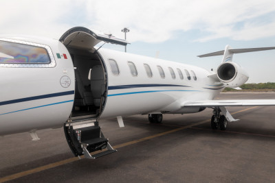 2016 Bombardier Learjet 75: 