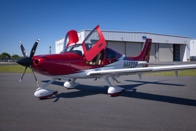 2022 Cirrus SR22T G6 GTS: 