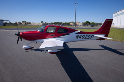 2022 Cirrus SR22T G6 GTS: 