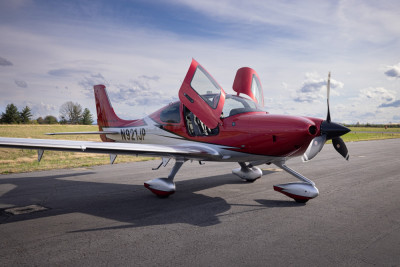2023 Cirrus SR22T G6 GTS: 
