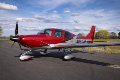 2023 Cirrus SR22T G6 GTS: 