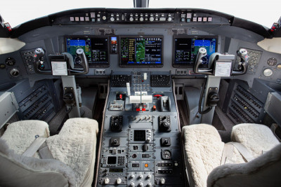 2004 Bombardier Challenger 604: 