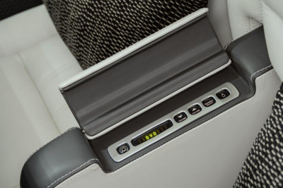 2007 Dassault Falcon 900DX: 