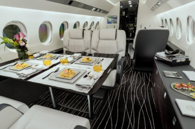 2007 Dassault Falcon 900DX: 