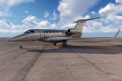 2015 Embraer Phenom 300: 