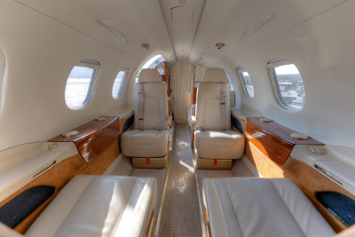 2015 Embraer Phenom 300: 