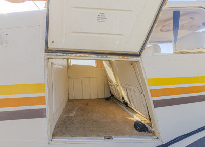 1980 Piper PA-28 Arrow IV: 