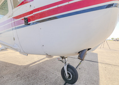 1975 Cessna 172M Skyhawk: 