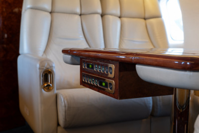2002 Bombardier Challenger 604: 