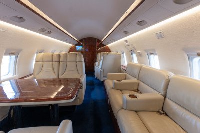 2002 Bombardier Challenger 604: 