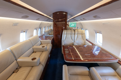 2002 Bombardier Challenger 604: 
