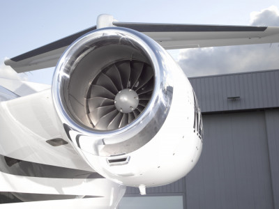 2021 Embraer Phenom 300E: 