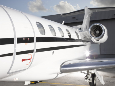 2021 Embraer Phenom 300E: 