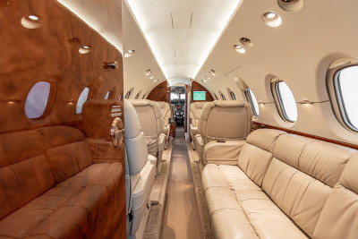 2004 Hawker 800XP: 