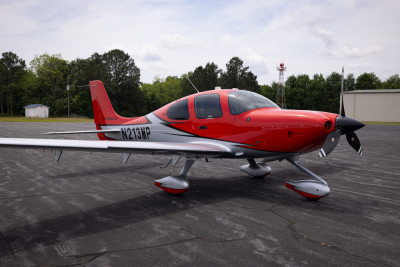 2021 Cirrus SR22 GTS: 