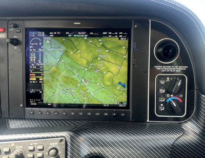 2012 Cirrus SR22 G3: 