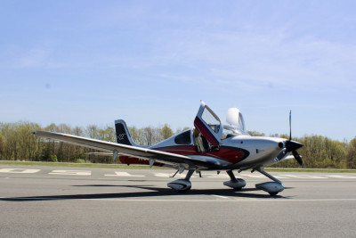 2012 Cirrus SR22 G3: 