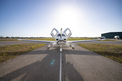 2006 Cirrus SR22 GTS: 