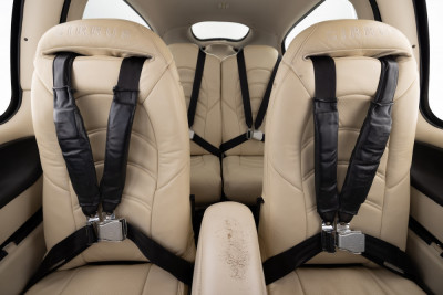 2006 Cirrus SR22 GTS: 