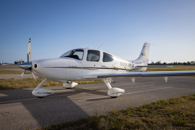 2006 Cirrus SR22 GTS: 